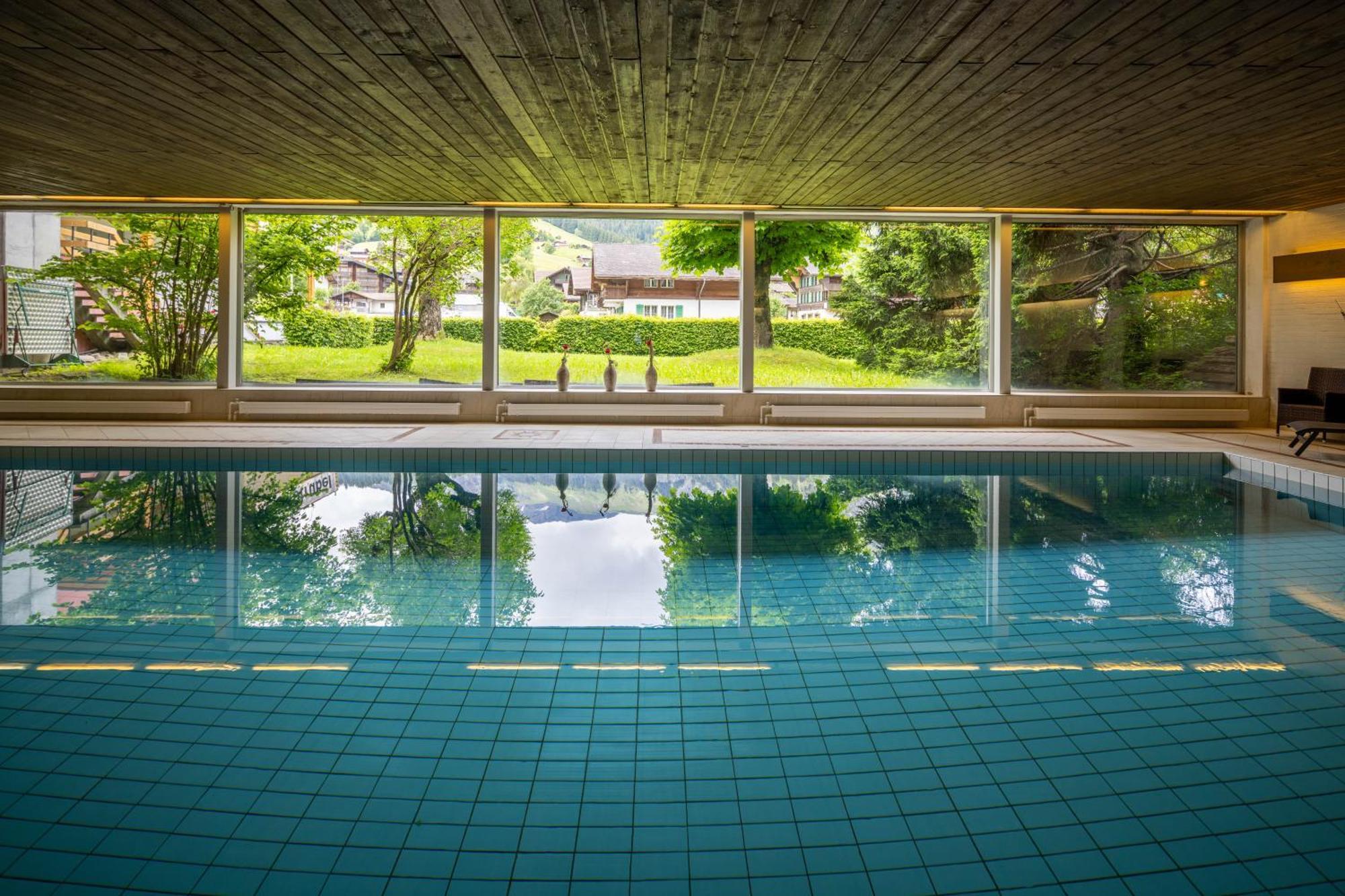 Sporthotel Wildstrubel Lenk Eksteriør bilde